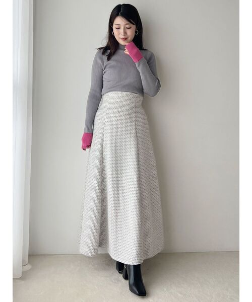 MERCURYDUO（マーキュリーデュオ）の「バイカラーレイヤード風リブニット（ニット/セーター・レディース・グレー/オフホワイト/チャコールグレー・FREE）」の12枚目の写真