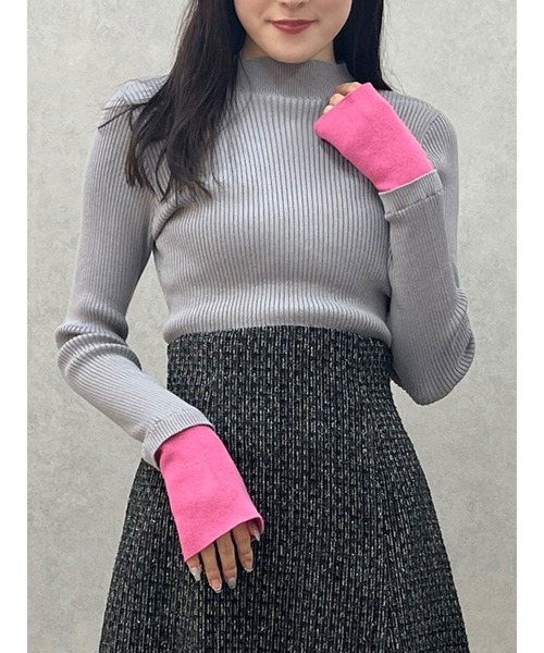 MERCURYDUO（マーキュリーデュオ）の「バイカラーレイヤード風リブニット（ニット/セーター・レディース・グレー/オフホワイト/チャコールグレー・FREE）」の3枚目の写真