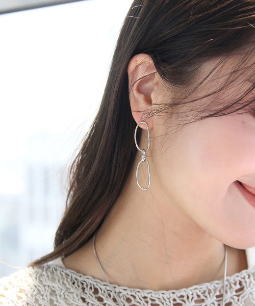 abaskdesign(アバスクデザイン)の「金属アレルギー対応 ボリュームチェーンステンレスピアス(ピアス(両耳用)・レディース・ゴールド/シルバー・FREE)」の12枚目の写真