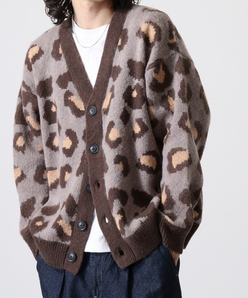 FUNALIVE(ファンアライブ)の「WS select 起毛 レオパード柄オーバーサイズカーディガン(カーディガン/ボレロ・メンズ・グレー/グレイッシュベージュ/ダークブルー/マスタード・M/L)」の10枚目の写真