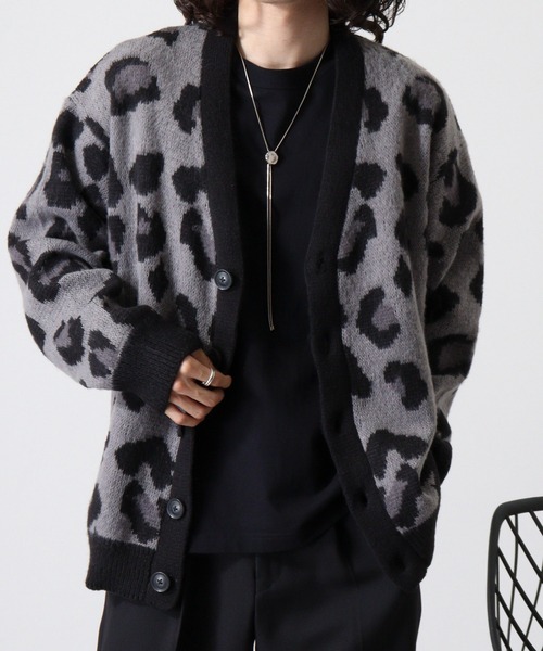 FUNALIVE(ファンアライブ)の「WS select 起毛 レオパード柄オーバーサイズカーディガン(カーディガン/ボレロ・メンズ・グレー/グレイッシュベージュ/ダークブルー/マスタード・M/L)」の5枚目の写真