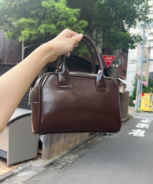 RiLi（リリ）の「レクタングルミニボストン【RL】（ボストンバッグ・レディース・アイボリー/ブラック/ブラウン/レッド・FREE）」の3枚目の写真