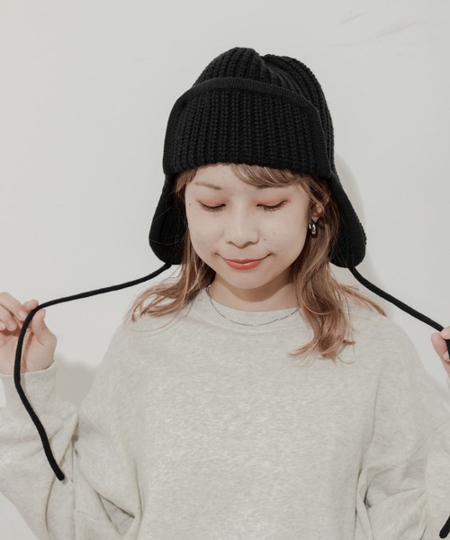 SMELLY(スメリー)の「リブニットフライトキャップ(ニットキャップ/ビーニー・レディース・チャコールグレー/グレー/ベージュ/モカ・-)」の22枚目の写真