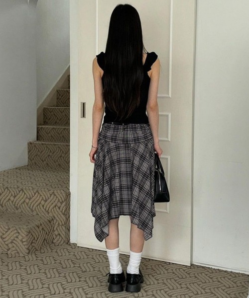 HALEY PESCA（ヘーリーペスカ）の「HALEY PESCA/ギークチェック　アンバランスミディアムスカート（スカート・レディース・グレー・SMALL/LARGE/MEDIUM）」の5枚目の写真