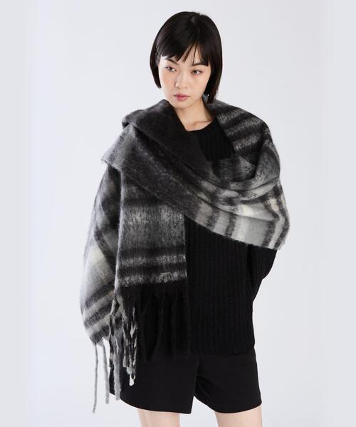 To b. by agnes b.（トゥービーバイアニエスベー）の「WW82 ECHARPE