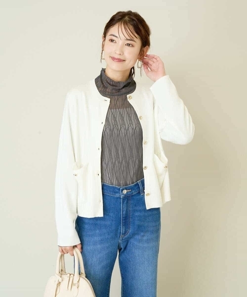 a.v.v(アーヴェヴェ)の「ミラノリブニットカーディガン(カーディガン/ボレロ・レディース・アイボリー/ブラック・40/38/36/42/34)」の4枚目の写真