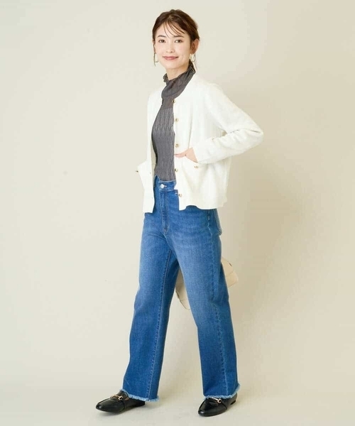 a.v.v(アーヴェヴェ)の「ミラノリブニットカーディガン(カーディガン/ボレロ・レディース・アイボリー/ブラック・40/38/36/42/34)」の8枚目の写真