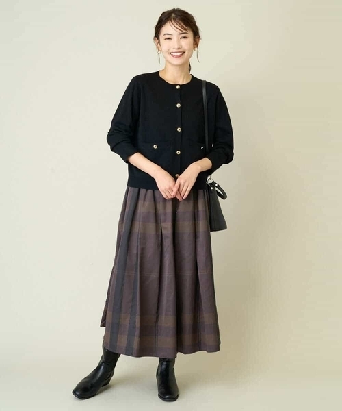 a.v.v(アーヴェヴェ)の「ミラノリブニットカーディガン(カーディガン/ボレロ・レディース・アイボリー/ブラック・40/38/36/42/34)」の12枚目の写真