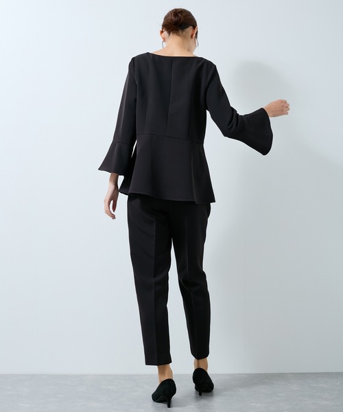 Jayro（ジャイロ）の「【360度ストレッチ】セットアップ対応ペプラムブラウス（シャツ/ブラウス・レディース・ブラック/ネイビー/ベージュ・L/M/S）」の22枚目の写真