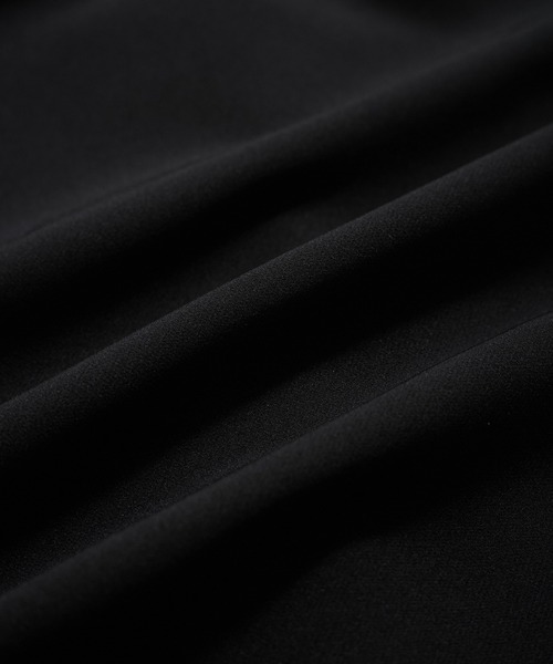 Jayro（ジャイロ）の「【360度ストレッチ】セットアップ対応ペプラムブラウス（シャツ/ブラウス・レディース・ブラック/ネイビー/ベージュ・L/M/S）」の13枚目の写真