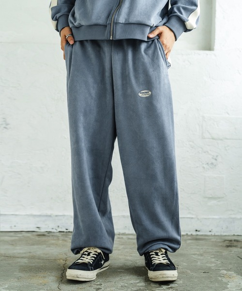 SIDEWAY STANCE(サイドウェイスタンス)の「【SIDEWAY STANCE】オーバルロゴ ワンポイント刺しゅう スエード ラインパンツ(スウェットパンツ・メンズ・ベージュ/ブラック/ブルー・SMALL/MEDIUM/LARGE)」の16枚目の写真