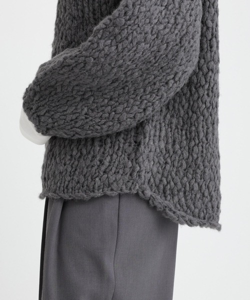 BABYLONE（バビロン）の「ハンドニットプルオーバー（ニット/セーター・レディース・チャコール/クリーム・フリー）」の21枚目の写真
