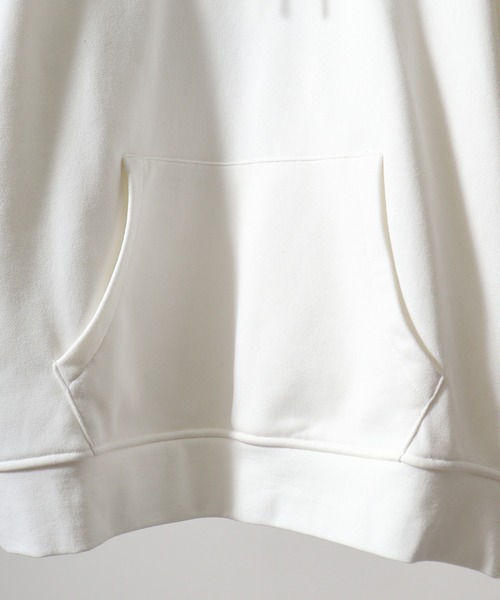 A.T,C in the attic homme(エーティーシーインジアティックオム)の「A.T,C in the attic homme タマムシリフレクタープリント プルパーカー(パーカー・メンズ・ブラック/ホワイト・L/M)」の8枚目の写真