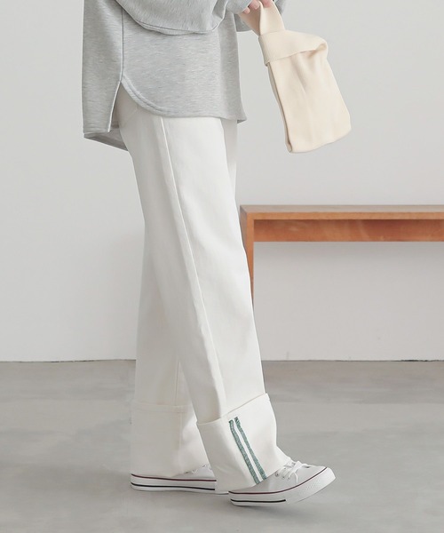 n'OrLABEL（ノアールレーベル）の「『ロールアップストレートデニムパンツ』（デニムパンツ・レディース・ネイビー/ブルー/オフホワイト・L～LL/S～Ｍ/3L）」の2枚目の写真