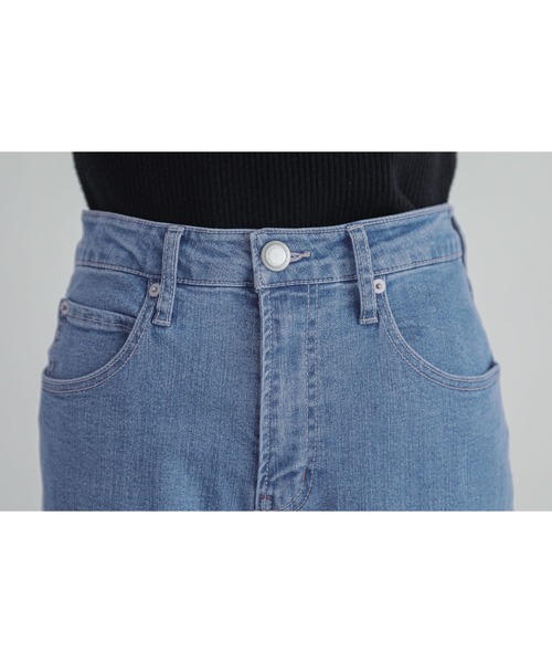 n'OrLABEL（ノアールレーベル）の「『ロールアップストレートデニムパンツ』（デニムパンツ・レディース・ネイビー/ブルー/オフホワイト・L～LL/S～Ｍ/3L）」の17枚目の写真