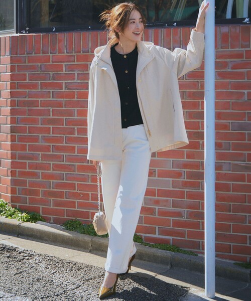 23区(ニジュウサンク)の「【VERY3月号掲載/撥水加工】ライトツイル フーディーアウター(その他アウター・レディース・カーキ系/ベージュ系/ネイビー系・38/36)」の4枚目の写真