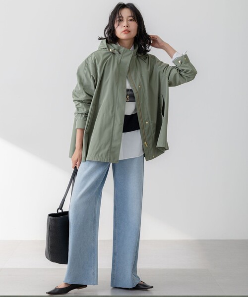 23区(ニジュウサンク)の「【VERY3月号掲載/撥水加工】ライトツイル フーディーアウター(その他アウター・レディース・カーキ系/ベージュ系/ネイビー系・38/36)」の9枚目の写真