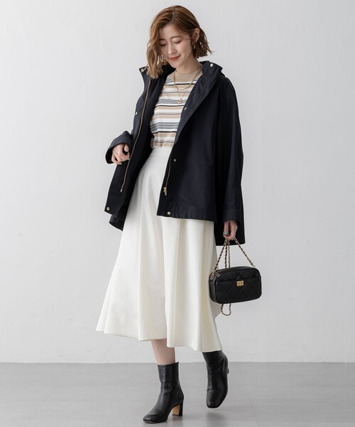 23区(ニジュウサンク)の「【VERY3月号掲載/撥水加工】ライトツイル フーディーアウター(その他アウター・レディース・カーキ系/ベージュ系/ネイビー系・38/36)」の11枚目の写真