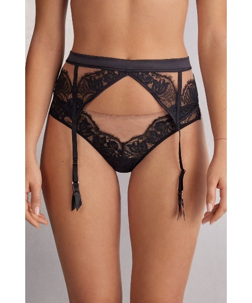 Intimissimi（インティミッシミ）の「The Simplest Pleasures ガーター