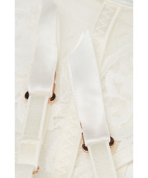 Intimissimi（インティミッシミ）の「The Simplest Pleasures ガーター