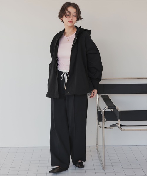 titivate（ティティベイト）の「バックチュールペプラムマウンテンパーカー（マウンテンパーカー・レディース・アイボリー/ブラック・M）」の11枚目の写真