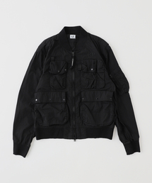 【C.P. Company / シーピーカンパニー】CHROME-R MULTI PK BOMBER JACKET