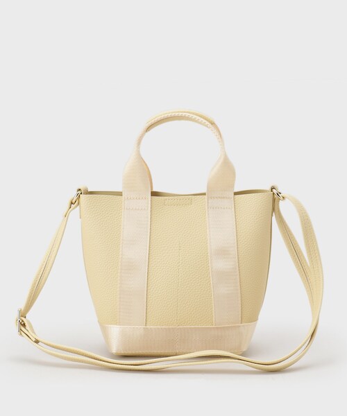 OPAQUE.CLIP（オペークドットクリップ）の「【長さ調整可能】シュリンク合皮コンビミニショルダーバッグ（ショルダーバッグ・レディース・オフホワイト/ブラック/ライトイエロー系/ベージュ・00）」の12枚目の写真