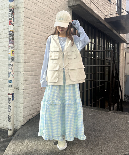 w closet(ダブルクローゼット)の「BIGポケットリボンベスト(ベスト・レディース・ピンク/キャメル/アイボリー・FREE)」の10枚目の写真