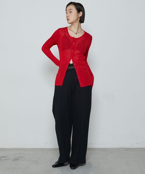 le ELMi（ルエルミ）の「Lady like compact lib cardigan / レディライク コンパクト リブ カーディガン（カーディガン/ボレロ・レディース・レッド/ブラウン/アイボリー/ブラック・FREE）」の12枚目の写真