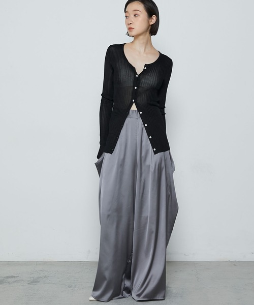 le ELMi（ルエルミ）の「Lady like compact lib cardigan / レディライク コンパクト リブ カーディガン（カーディガン/ボレロ・レディース・レッド/ブラウン/アイボリー/ブラック・FREE）」の5枚目の写真