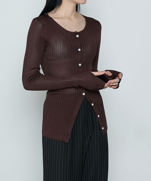 le ELMi（ルエルミ）の「Lady like compact lib cardigan / レディライク コンパクト リブ カーディガン（カーディガン/ボレロ・レディース・レッド/ブラウン/アイボリー/ブラック・FREE）」の6枚目の写真