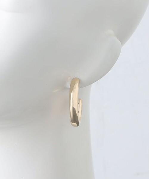 UNITED ARROWS(ユナイテッドアローズ)の「オーバル フープピアス(ピアス(両耳用)・レディース・シルバー/ゴールド・FREE)」の7枚目の写真