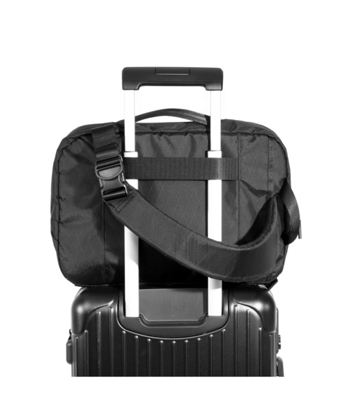 Aer(エアー)の「AER Travel Sling 2 X-Pac / AER-91023(ショルダーバッグ・メンズ・ブラック・FREE)」の10枚目の写真