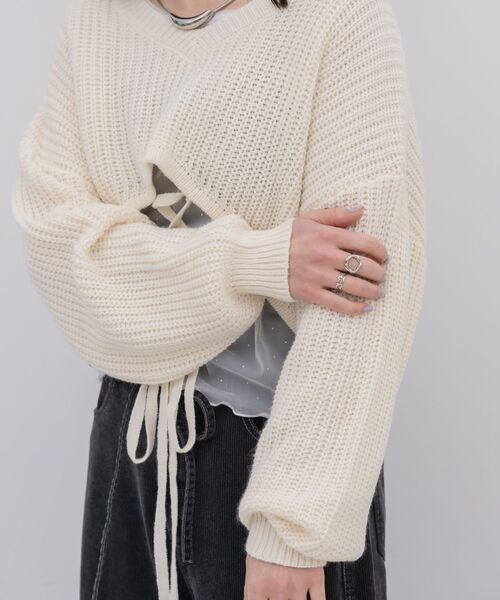 kivi(キヴィ)の「short round hem PO(ニット/セーター・レディース・オレンジ/オフホワイト/ダークグリーン・FREE)」の18枚目の写真
