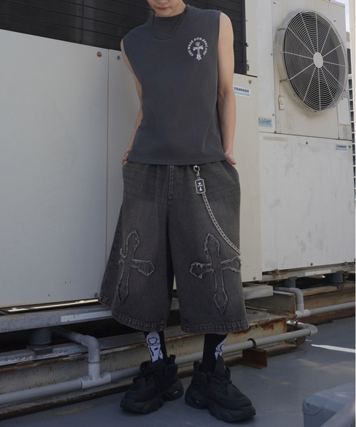 SPINNS（スピンズ）の「ピグメント加工ノースリーブTシャツ/バックプリントクロス/短丈（Tシャツ/カットソー・メンズ・ブラック/カーキ/ブラウン・ONESIZE）」の14枚目の写真