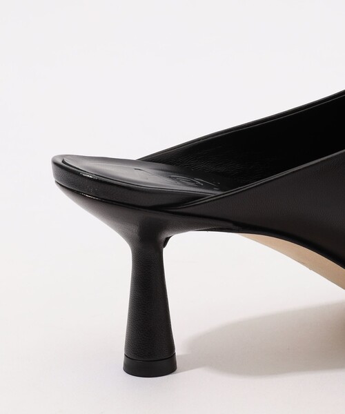 TOMORROWLAND (トゥモローランド)の「Aeyde MILA ミュールサンダル(サンダル・レディース・ブラック・37/38/36)」の7枚目の写真