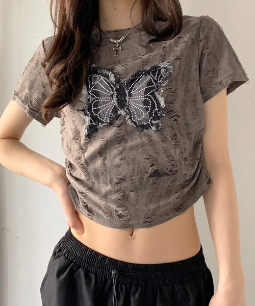 lilful(リルフル)の「バタフライモチーフワッペン コンパクトダメージ加工ショートTシャツ サイドシャーリング フリンジ(Tシャツ/カットソー・レディース・ホワイト/ブラック/グレー・F)」の20枚目の写真
