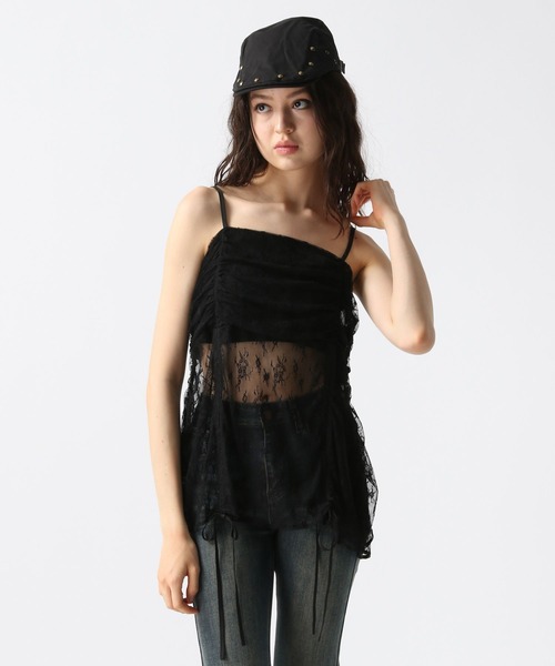 FOREVER 21（フォーエバー トゥエンティーワン）の「【2025SS】レースシャーリングチュニック（チュニック・レディース・ブラック/ナチュラル・FREE）」の5枚目の写真