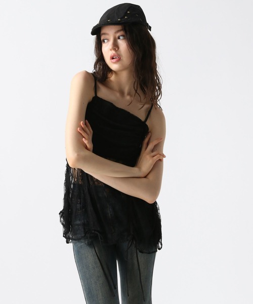 FOREVER 21（フォーエバー トゥエンティーワン）の「【2025SS】レースシャーリングチュニック（チュニック・レディース・ブラック/ナチュラル・FREE）」の6枚目の写真