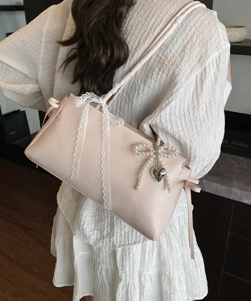 セール】【4色展開】大人可愛いリボンバッグ｜高見え×軽量×大容量