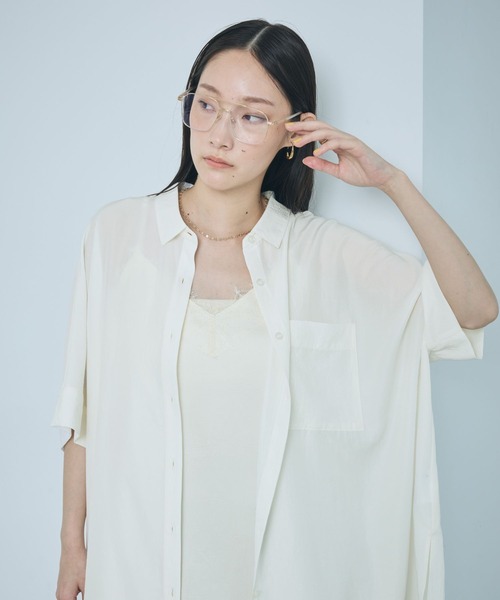 LEPSIM(レプシィム)の「サラキレポンチョチュニックSS 290265(シャツ/ブラウス・レディース・レッド/チャコールグレー/オフホワイト/ブルー/グリーン/カーキブラウン/オレンジ/グレー系その他/ホワイト・FREE)」の16枚目の写真