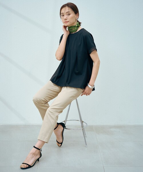 J.PRESS Ladies(J.プレス レディス)の「【WEB限定・洗える】シャンブレーサテン テーパード パンツ(その他パンツ・レディース・ベージュ系/ダルブルー系/黄土色系/ネイビー系・S/XS)」の5枚目の写真