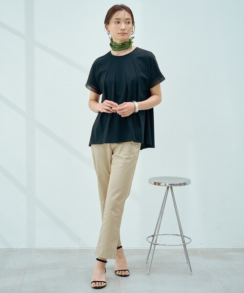 J.PRESS Ladies(J.プレス レディス)の「【WEB限定・洗える】シャンブレーサテン テーパード パンツ(その他パンツ・レディース・ベージュ系/ダルブルー系/黄土色系/ネイビー系・S/XS)」の6枚目の写真