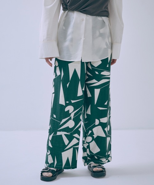 EN NEUME（エンノイム）の「Linen-Like Geometric Easy Pants（その他パンツ・レディース・ブラック/ブラウン/グリーン・FREE）」の5枚目の写真