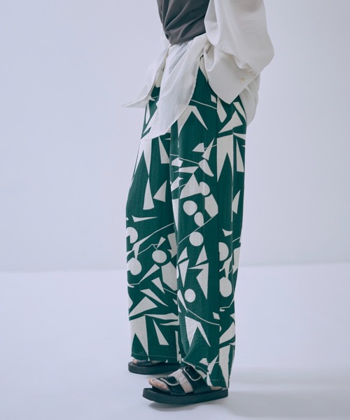 EN NEUME（エンノイム）の「Linen-Like Geometric Easy Pants（その他パンツ・レディース・ブラック/ブラウン/グリーン・FREE）」の7枚目の写真