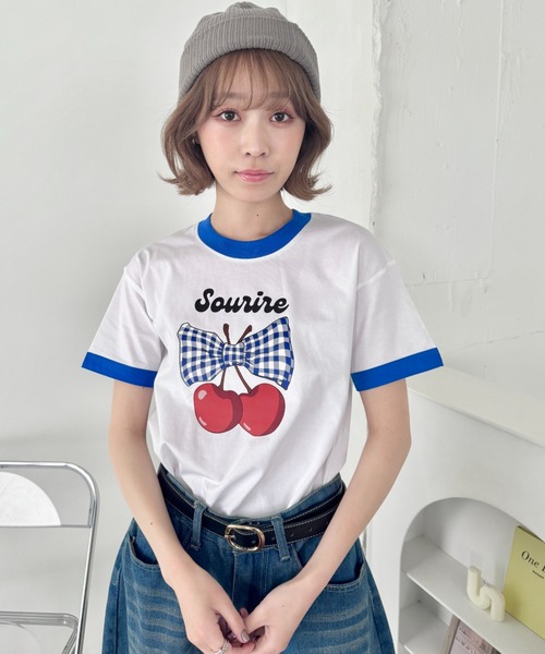 SOLLON.（ソルロン）の「チェリーリボン半袖リンガーTシャツ（Tシャツ/カットソー・レディース・レッド/ブラック/ブルー/ネイビー・FREE）」の11枚目の写真