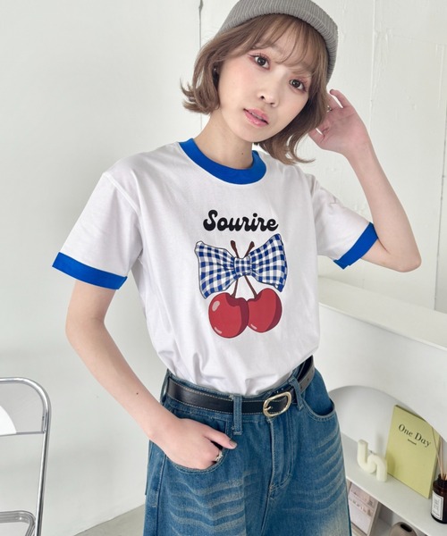 SOLLON.（ソルロン）の「チェリーリボン半袖リンガーTシャツ（Tシャツ/カットソー・レディース・レッド/ブラック/ブルー/ネイビー・FREE）」の10枚目の写真