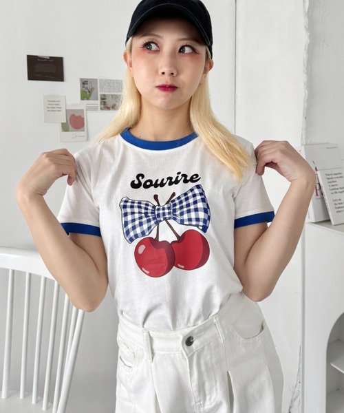 SOLLON.（ソルロン）の「チェリーリボン半袖リンガーTシャツ（Tシャツ/カットソー・レディース・レッド/ブラック/ブルー/ネイビー・FREE）」の19枚目の写真