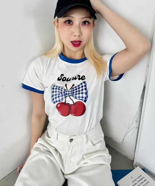 SOLLON.（ソルロン）の「チェリーリボン半袖リンガーTシャツ（Tシャツ/カットソー・レディース・レッド/ブラック/ブルー/ネイビー・FREE）」の22枚目の写真