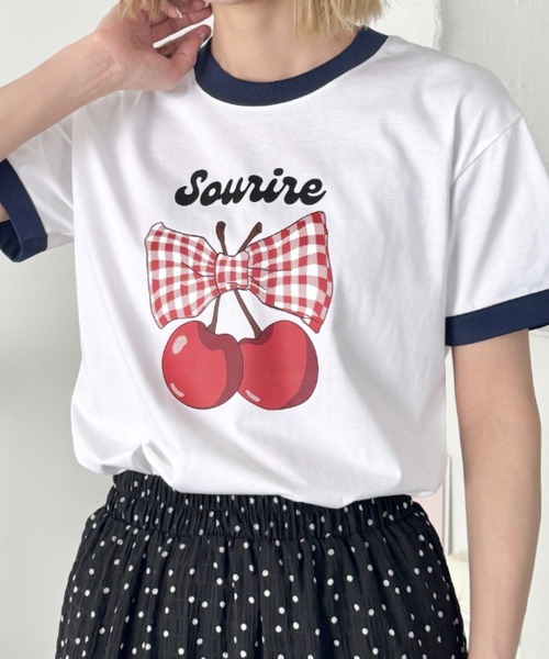 SOLLON.（ソルロン）の「チェリーリボン半袖リンガーTシャツ（Tシャツ/カットソー・レディース・レッド/ブラック/ブルー/ネイビー・FREE）」の14枚目の写真